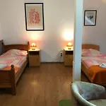 Bed and Breakfast Kalman Imre Panzio