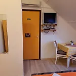 Bed and Breakfast Kalman Imre Panzio Σίοφοκ
