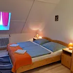 Kalman Imre Panzio Bed and Breakfast 3*