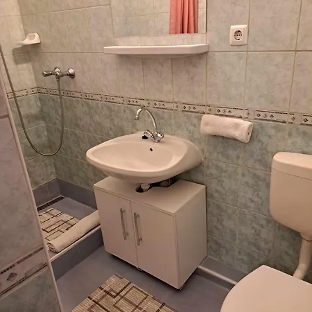 Kalman Imre Panzio Bed & Breakfast Siófok