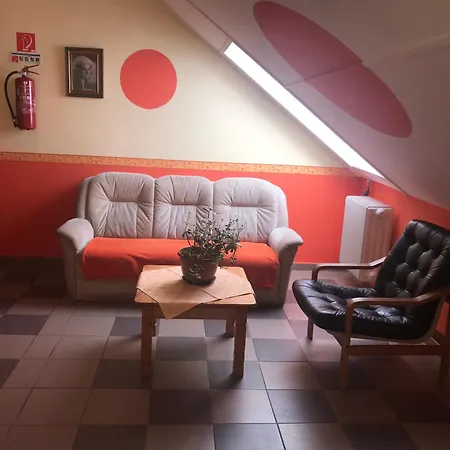 Kalman Imre Panzio 3* Siofok