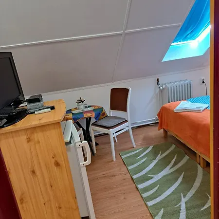Kalman Imre Panzio Bed & Breakfast Siófok