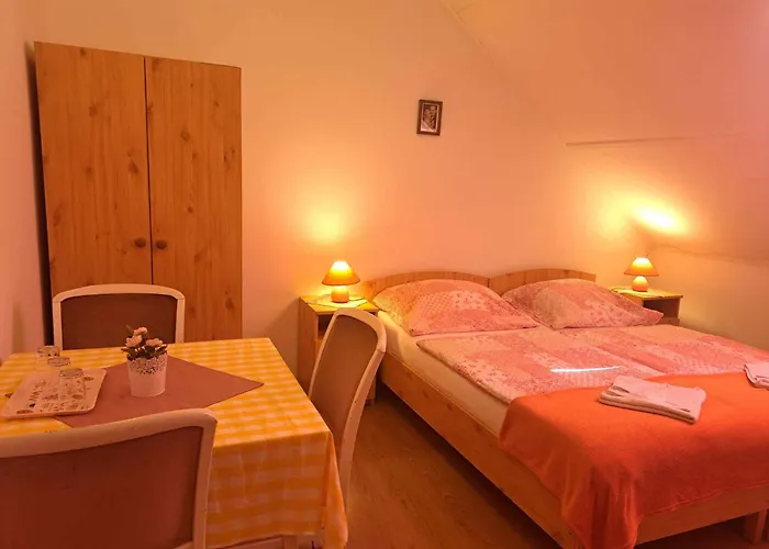 Kalman Imre Panzio 3* Siófok