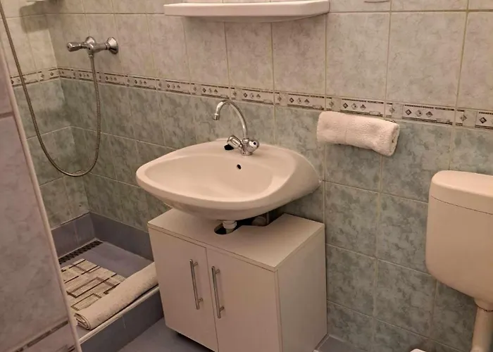 Kalman Imre Panzio B&B Siófok